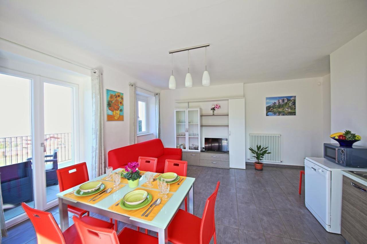 Legnoncino Holiday Home- Lake Como Colico Eksteriør bilde